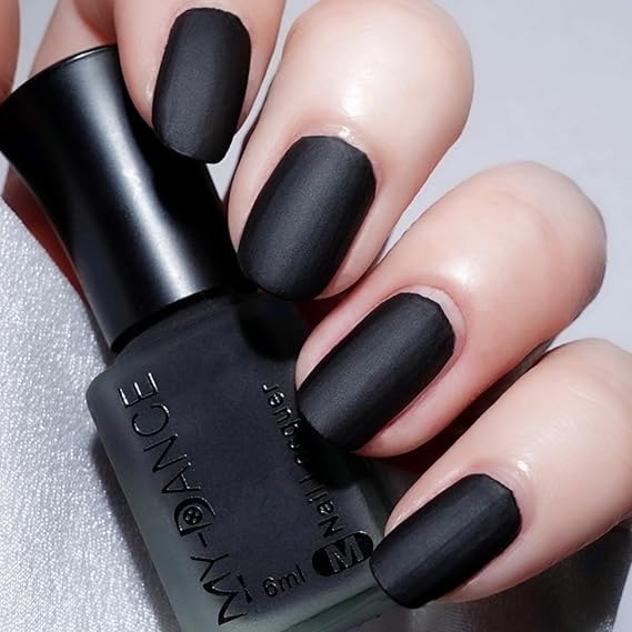 Black Matte Nail Polish, Quick Dry Nail Lacquer, Fast Drying Long Lasting Mist Effect Matte Finish Velvet Air Dry Nail Polish for Nail Art (015, 6ml)