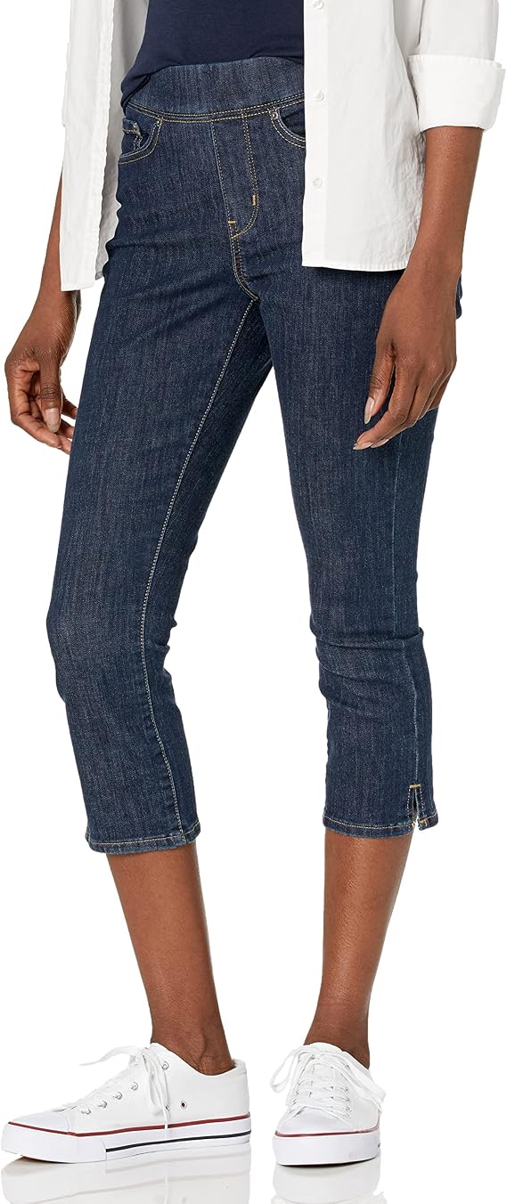 Levi Strauss Signature Gold Women's Totally Shaping Pull on Capri (Also Available in Plus Size)